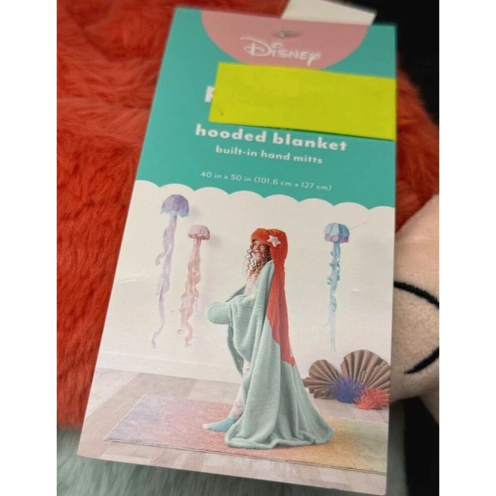 Disney Princess Ariel Hooded Blanket Pillowfort Mermaid Kids Wearable NEW